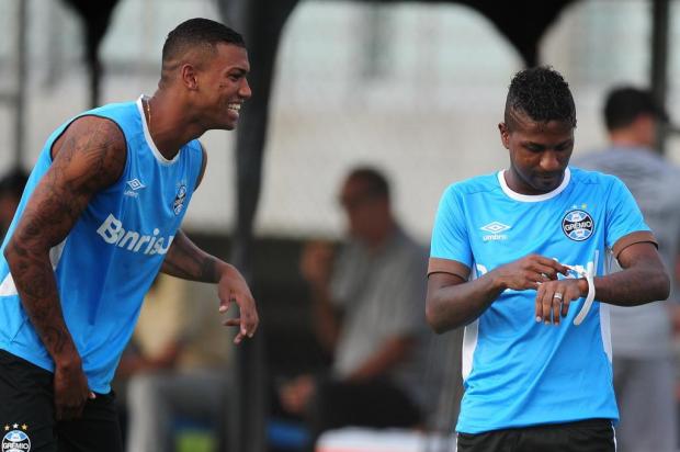 Médico do Grêmio diz que Bolaños está com 80% das condições físicas ideais